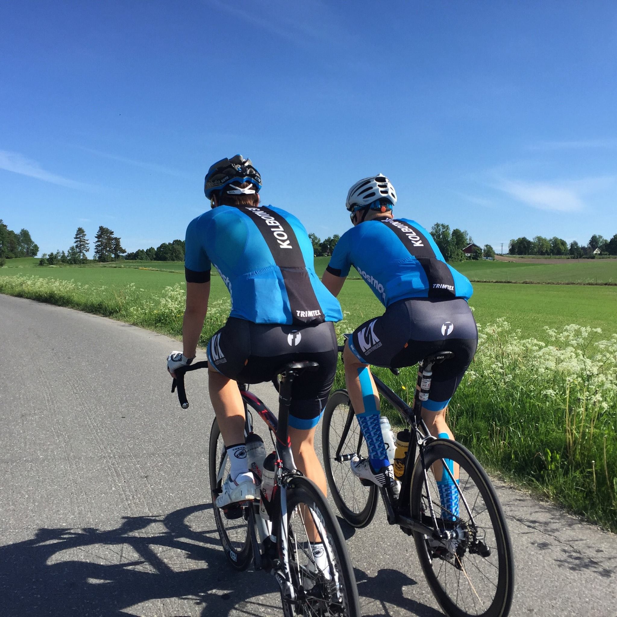 Sosial søndagstur i sommervær